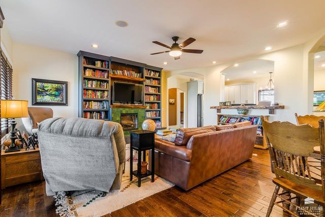 5760 Pheasant Ridge Road, Manhattan, KS 66502