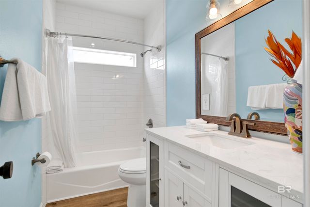 2136 W Beach Boulevard, Gulf Shores, AL 36542