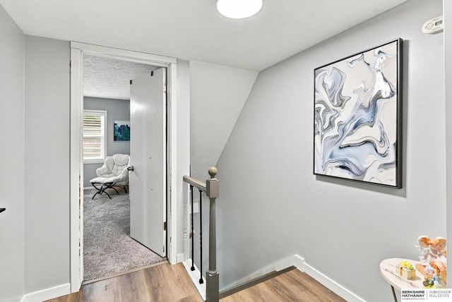 809 N 122nd Street, Omaha, NE 68154
