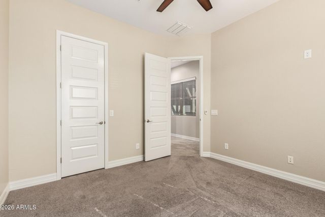 3888 E CHESTNUT Lane, Gilbert, AZ 85298