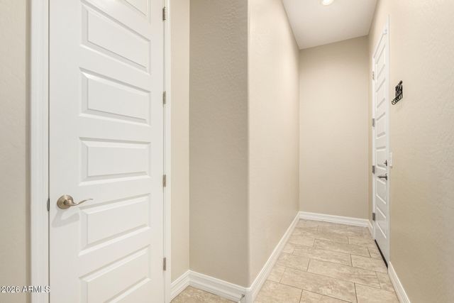 3888 E CHESTNUT Lane, Gilbert, AZ 85298