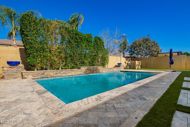 3888 E CHESTNUT Lane, Gilbert, AZ 85298