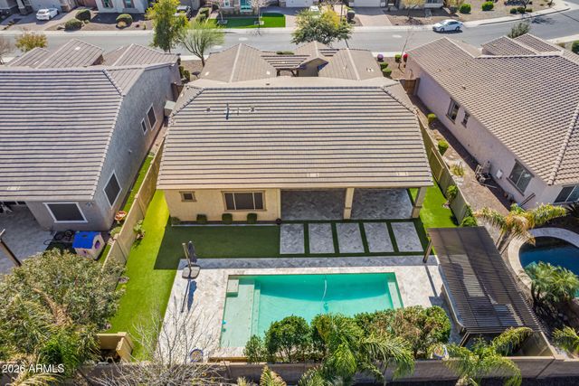 3888 E CHESTNUT Lane, Gilbert, AZ 85298