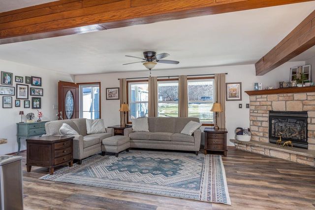 N6629 HARRISON ROAD, Hilbert, WI 54129