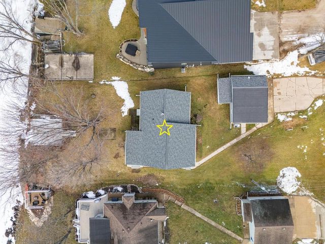 N6629 HARRISON ROAD, Hilbert, WI 54129