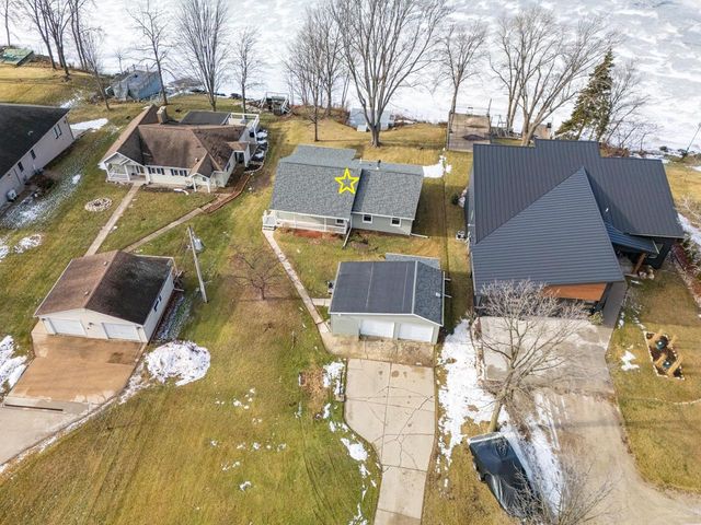 N6629 HARRISON ROAD, Hilbert, WI 54129