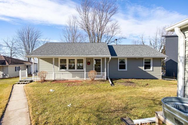 N6629 HARRISON ROAD, Hilbert, WI 54129