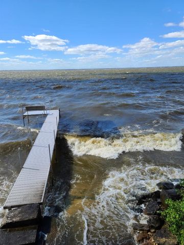 N6629 HARRISON ROAD, Hilbert, WI 54129