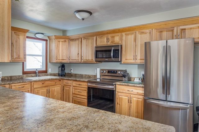 N6629 HARRISON ROAD, Hilbert, WI 54129