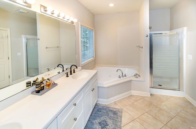 2530 Beaumont Drive, Evansville, IN 47725