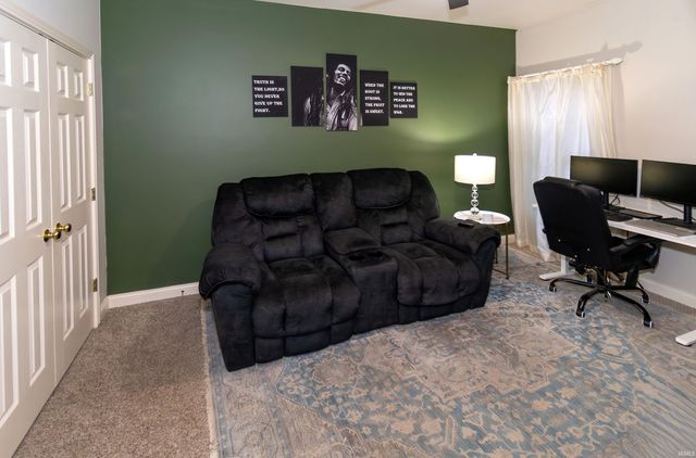 2530 Beaumont Drive, Evansville, IN 47725