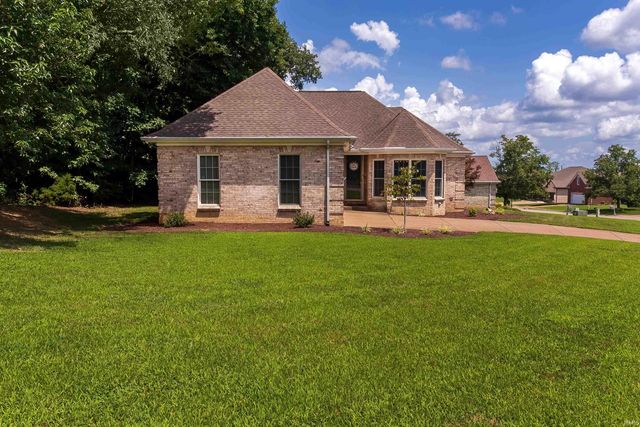2530 Beaumont Drive, Evansville, IN 47725