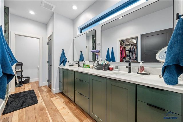 5170 AIRPORT RD, Spearfish, SD 57783