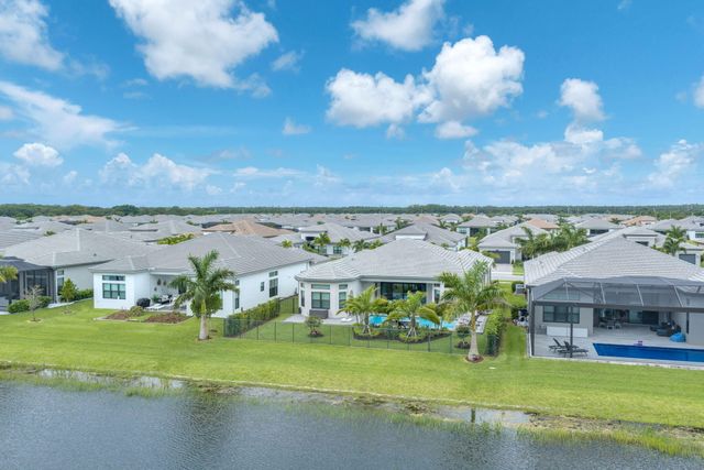 11340 Frosted Pine Manor, Boynton Beach, FL 33473