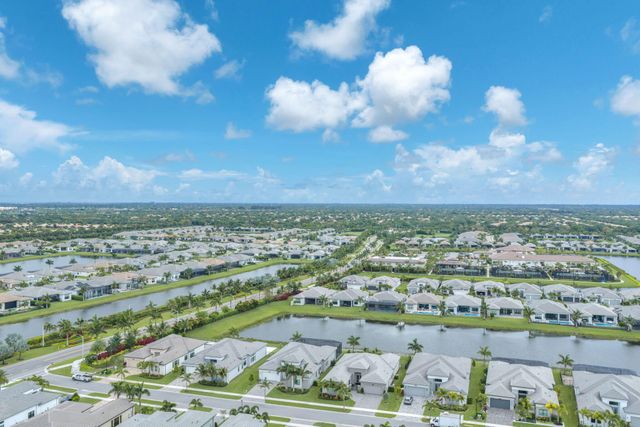 11340 Frosted Pine Manor, Boynton Beach, FL 33473