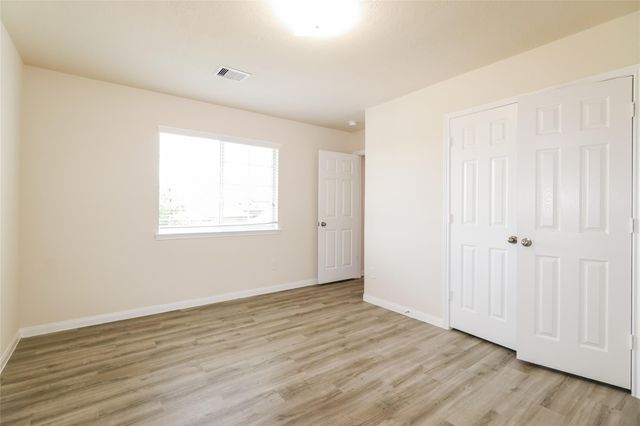 12307 Roy Mix Bohn Lane, Houston, TX 77044