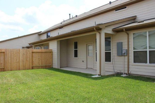 12307 Roy Mix Bohn Lane, Houston, TX 77044