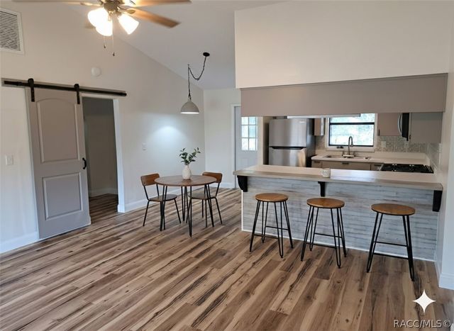 671 N Croft Avenue, Inverness, FL 34453