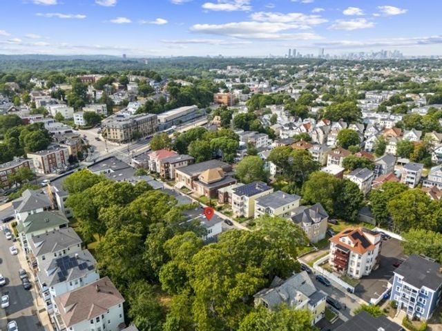 29 Fessenden 2, Boston, MA 02126