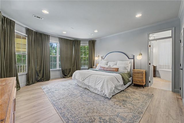 1210 W Sumac Street, Rogers, AR 72756