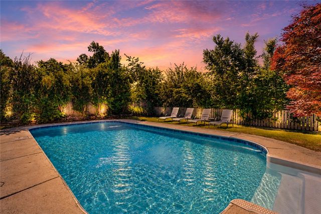 1210 W Sumac Street, Rogers, AR 72756