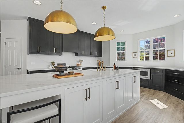 1210 W Sumac Street, Rogers, AR 72756