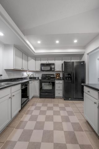 2708 Mountain Laurel Circle, Lexington, KY 40511