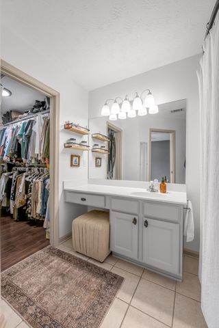 2708 Mountain Laurel Circle, Lexington, KY 40511