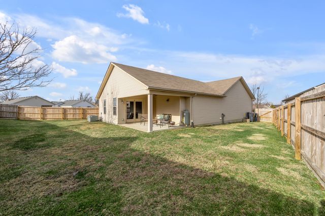 2708 Mountain Laurel Circle, Lexington, KY 40511