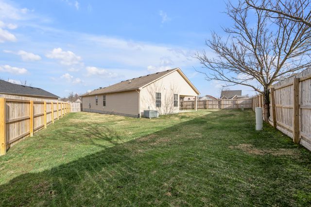 2708 Mountain Laurel Circle, Lexington, KY 40511