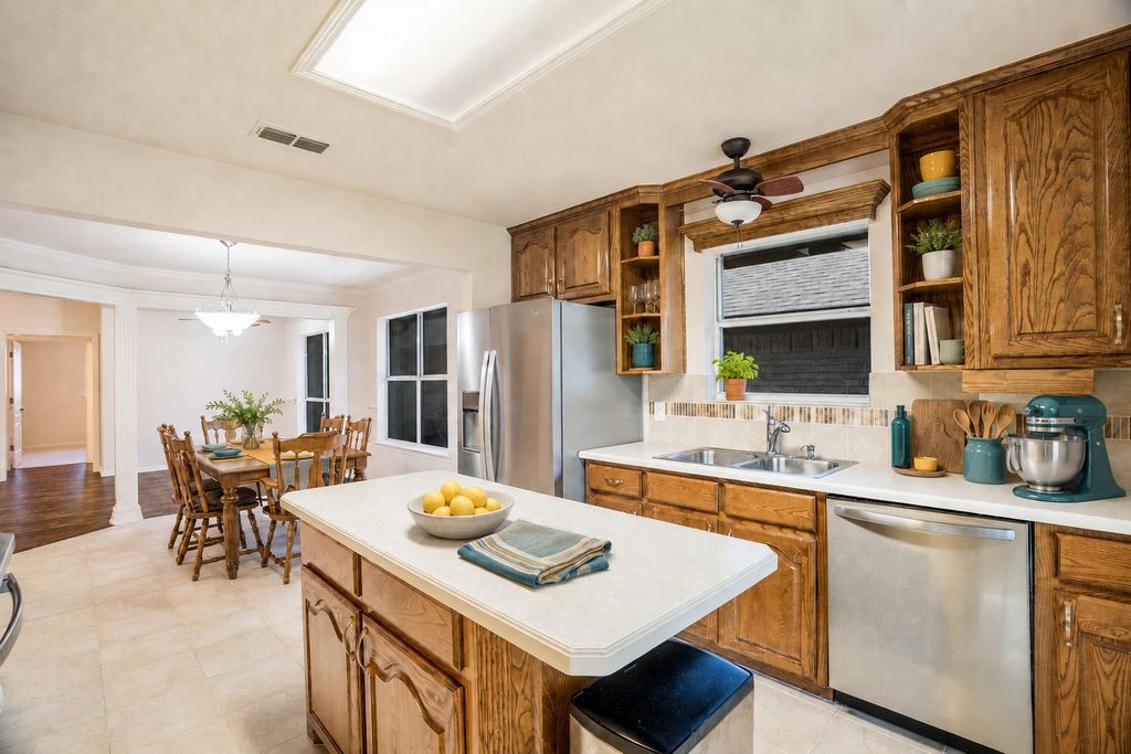 210 Bluebonnet Lane, Waxahachie, TX 75165 — photo 5