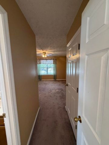 1073 Hampshire Place Place, Florence, KY 41042