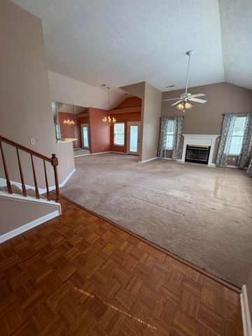 1073 Hampshire Place Place, Florence, KY 41042