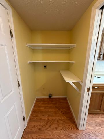1073 Hampshire Place Place, Florence, KY 41042
