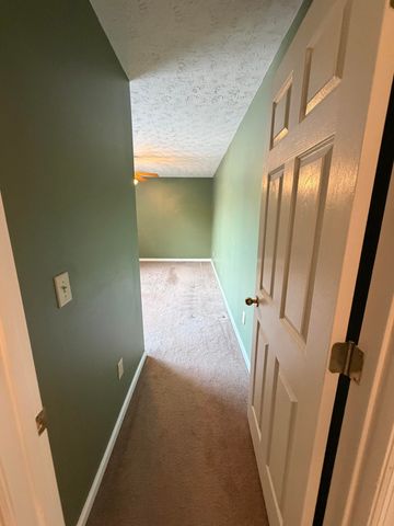 1073 Hampshire Place Place, Florence, KY 41042