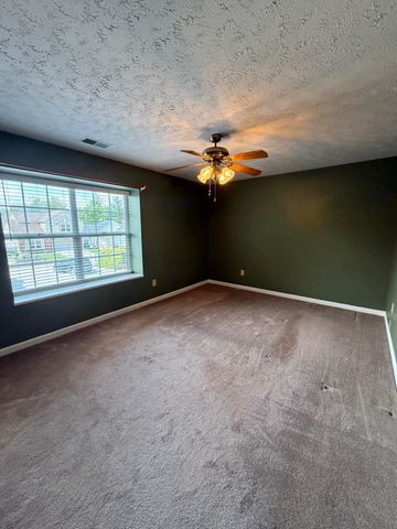 1073 Hampshire Place Place, Florence, KY 41042