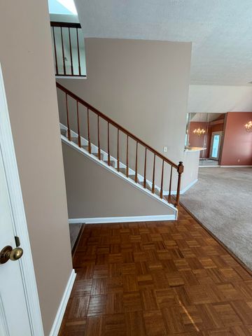 1073 Hampshire Place Place, Florence, KY 41042