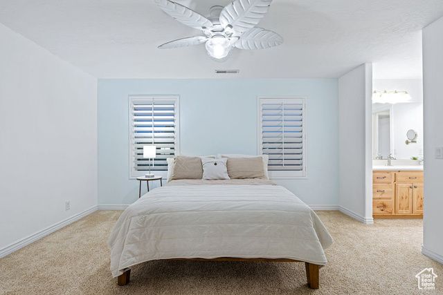 1021 W CHURREA DR, Washington, UT 84780