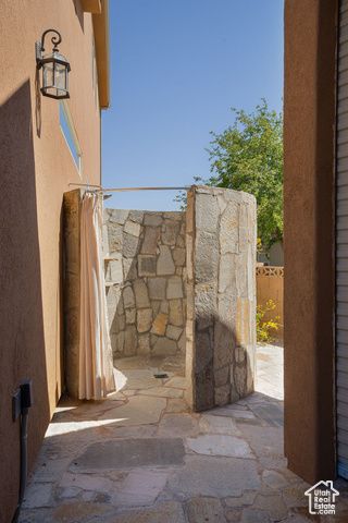 1021 W CHURREA DR, Washington, UT 84780