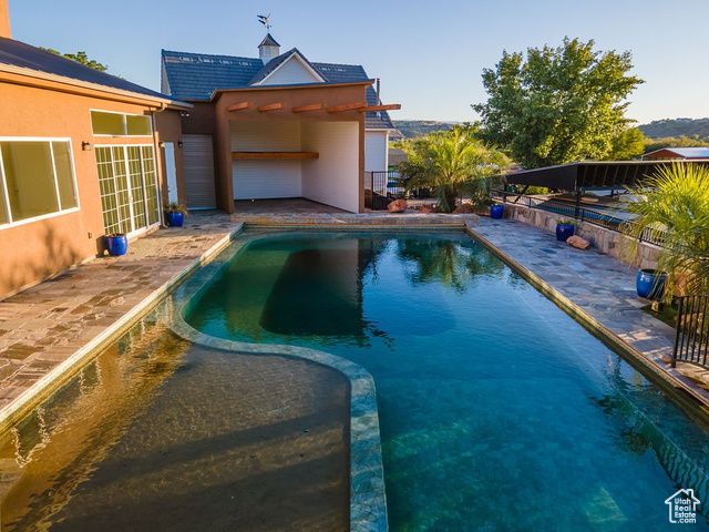 1021 W CHURREA DR, Washington, UT 84780