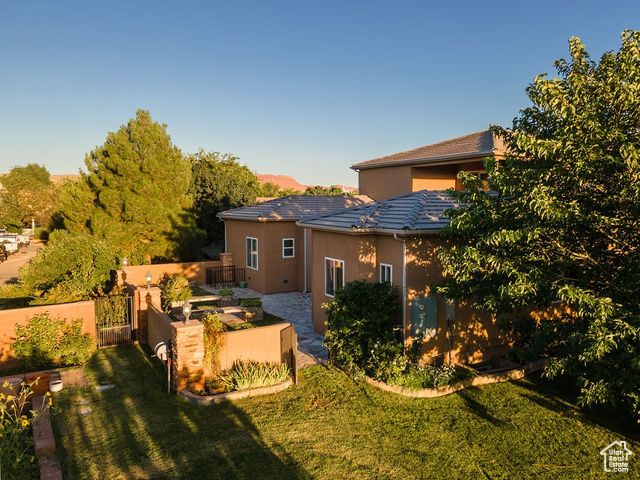 1021 W CHURREA DR, Washington, UT 84780