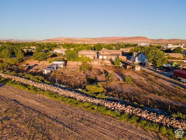 1021 W CHURREA DR, Washington, UT 84780