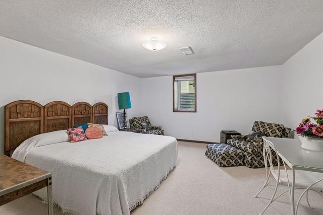 1937 Westwood Circle, Roseville, MN 55113