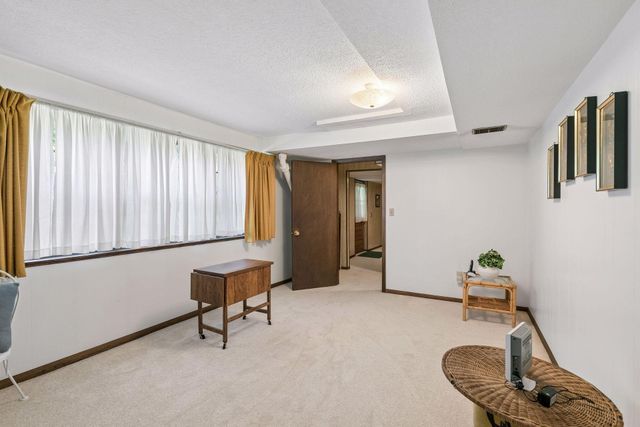 1937 Westwood Circle, Roseville, MN 55113