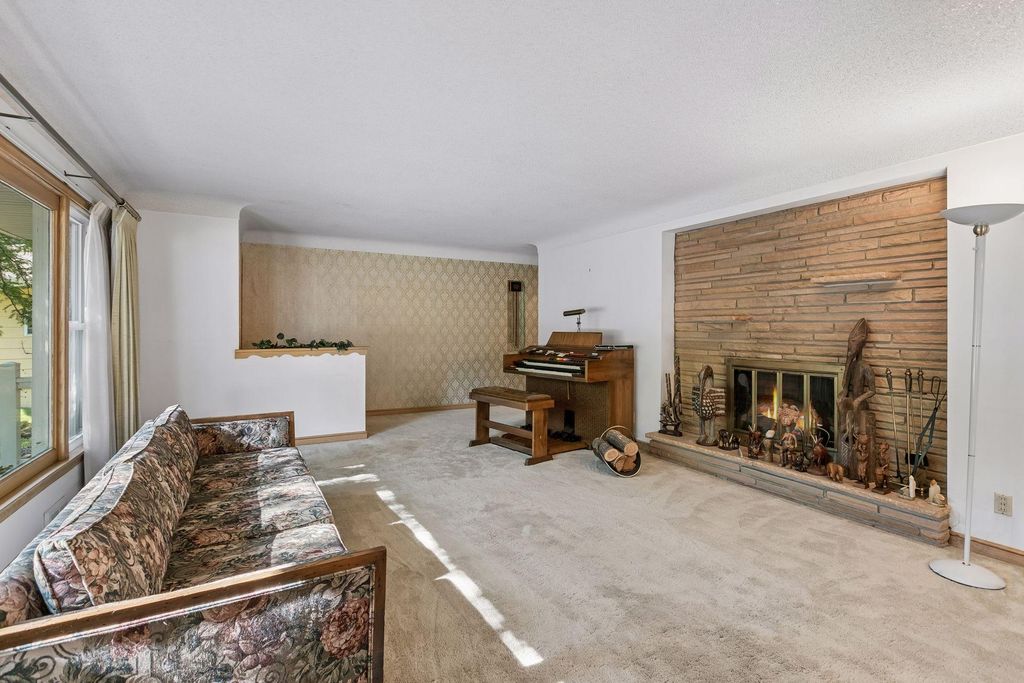 1937 Westwood Circle, Roseville, MN 55113 — photo 5