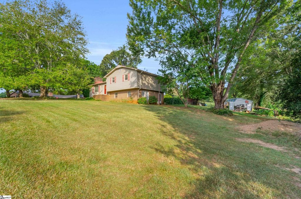 112 Kellogg Court, Pickens, SC 29671