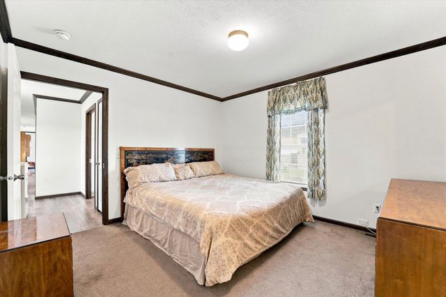 44 KENNEDY DR, Fairless Hills, PA 19030