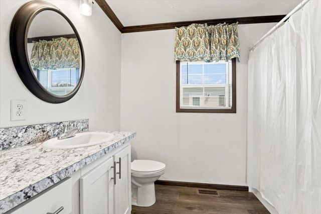44 KENNEDY DR, Fairless Hills, PA 19030