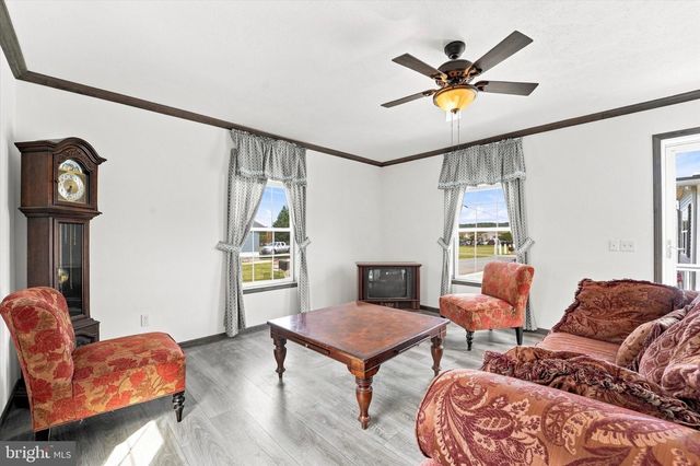 44 KENNEDY DR, Fairless Hills, PA 19030