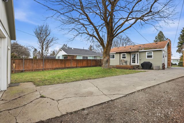 3918 E 24th Ave, Spokane, WA 99223